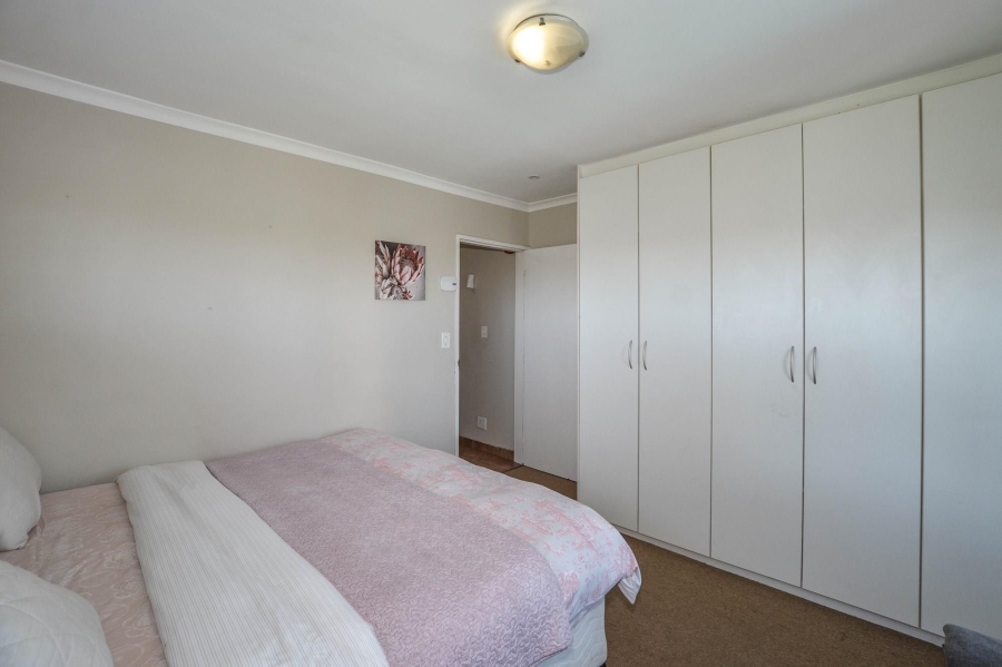 6 Bedroom Property for Sale in De Tijger Western Cape